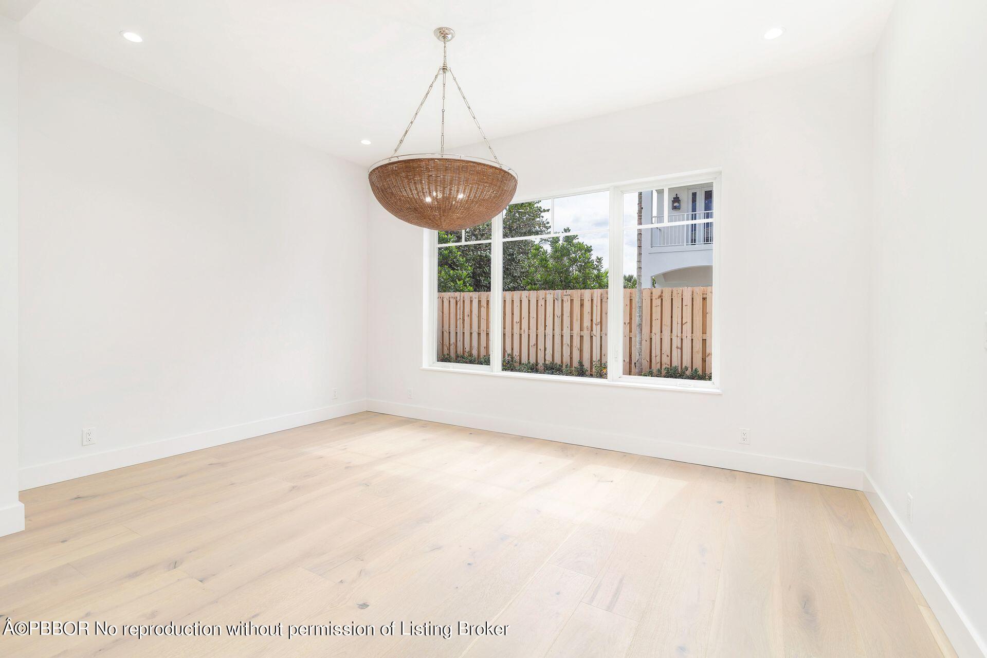 250 Alpine Road West Palm Beach, FL 33405 - Photo 24 of 58 Dining Room