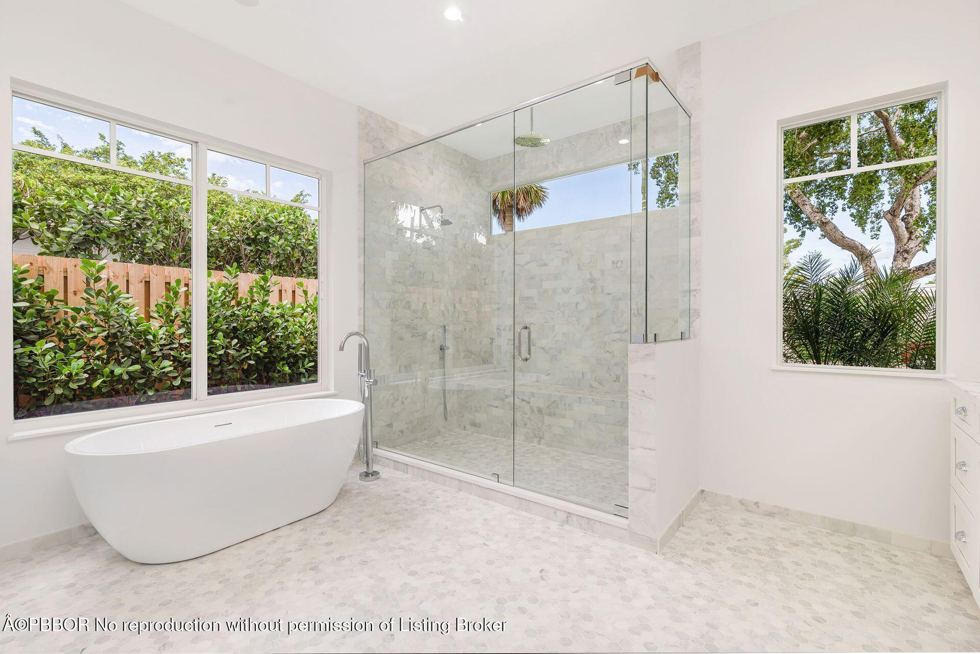 250 Alpine Road West Palm Beach, FL 33405 - Photo 29 of 58 Primary Bathroom