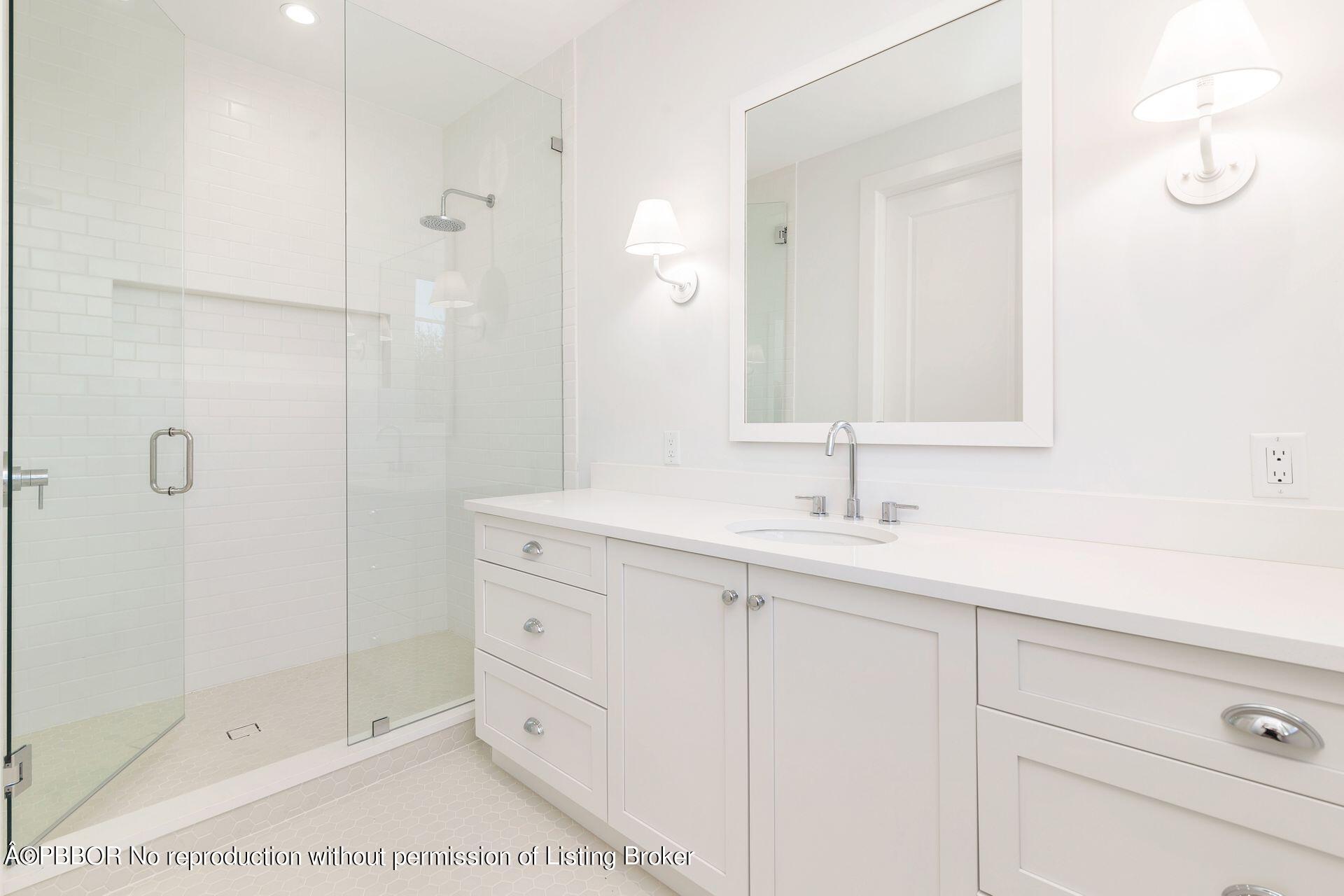 250 Alpine Road West Palm Beach, FL 33405 - Photo 44 of 58 Bathroom 4