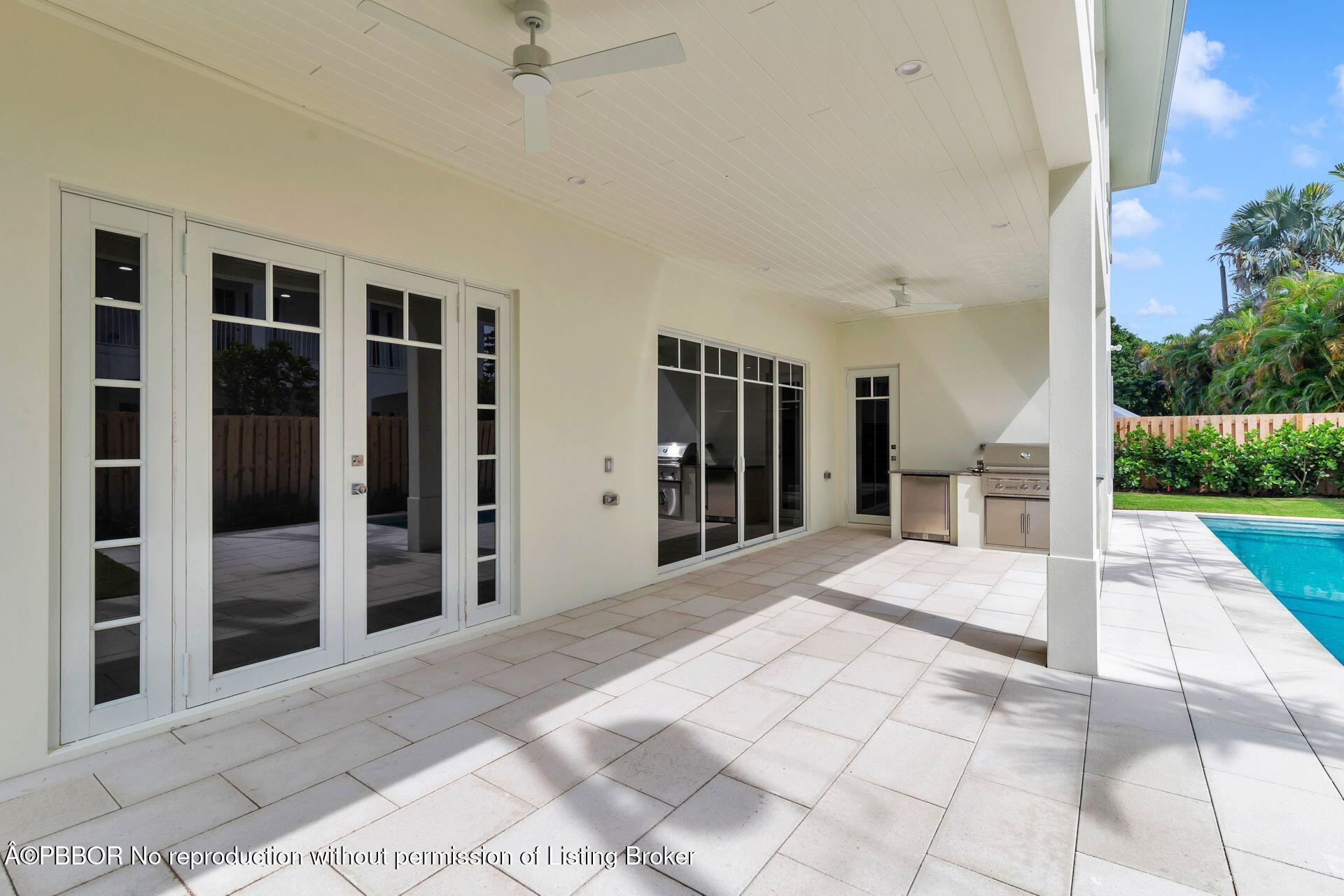 250 Alpine Road West Palm Beach, FL 33405 - Photo 46 of 58 Covered Patio