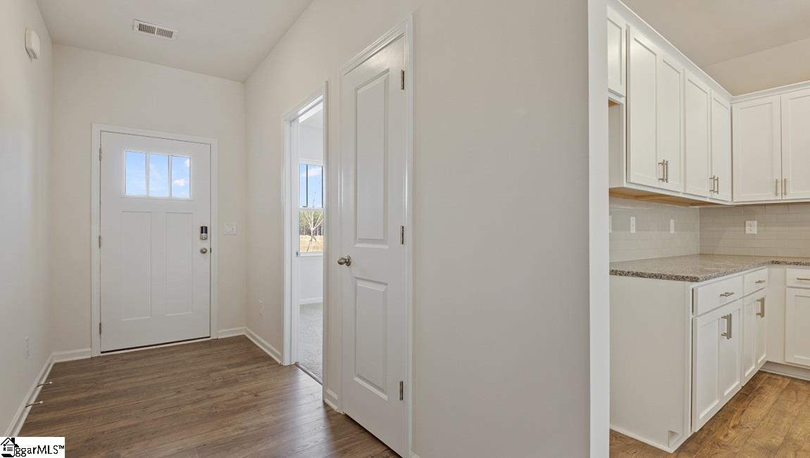 413 Millridge Road Piedmont, SC 29673 - Photo 4 of 19 Gallery Image 4