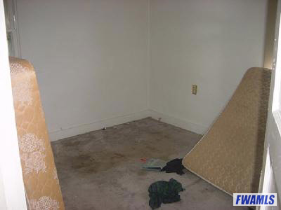 2338 North Clinton Street Fort Wayne, IN 46805 - Photo 10 of 11