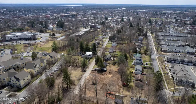 $897,900 | 61 Van Dorn Street, Saratoga Springs, NY 12866