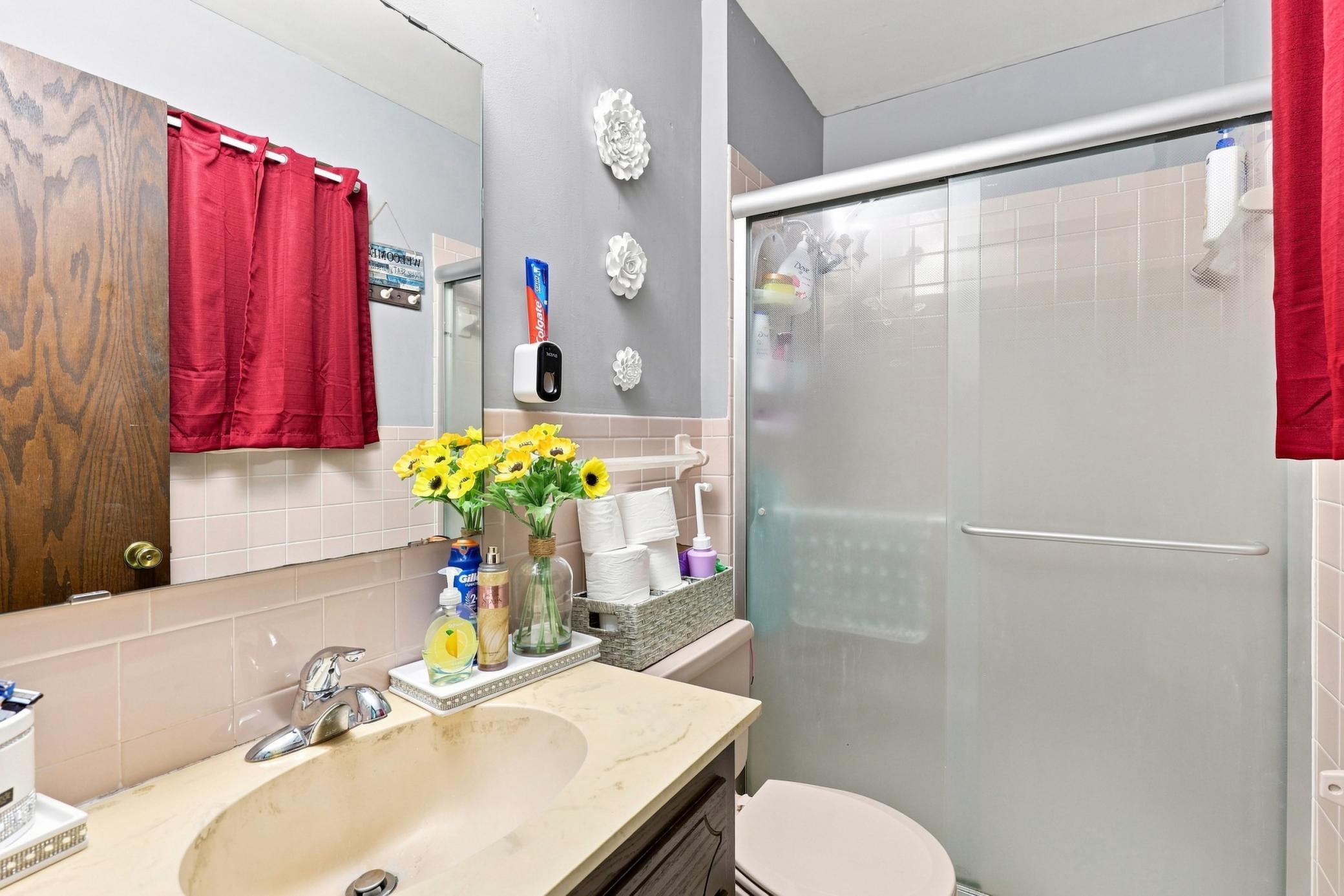 10048 Upton Road Bloomington, MN 55431 - Photo 19 of 43 Gallery Image 19