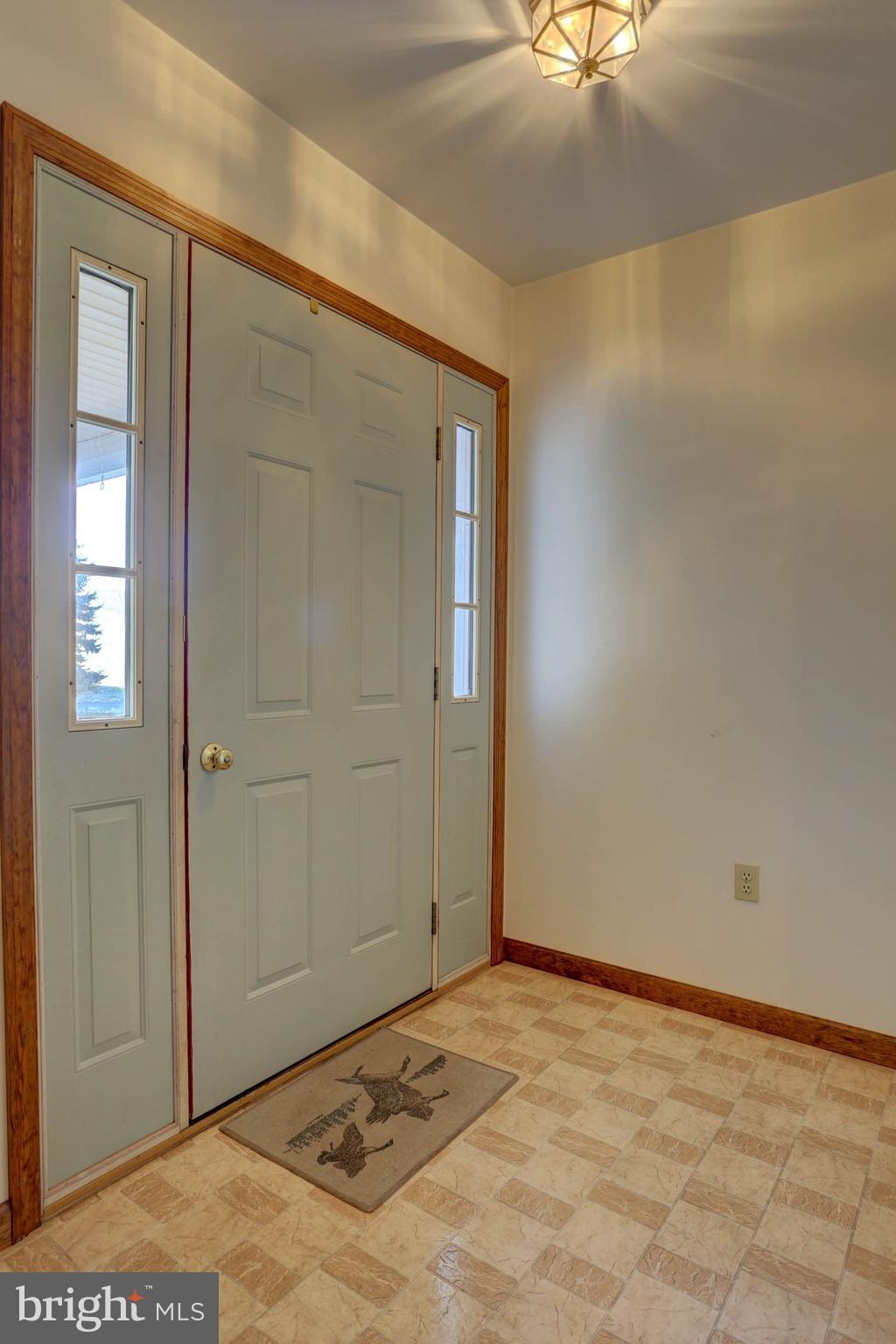 255 Hilldale Road Pequea, PA 17565 - Photo 4 of 33 Gallery Image 4