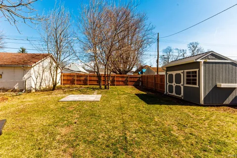 $163,500 | 916 North Richmond Street, Hartford City, IN 47348