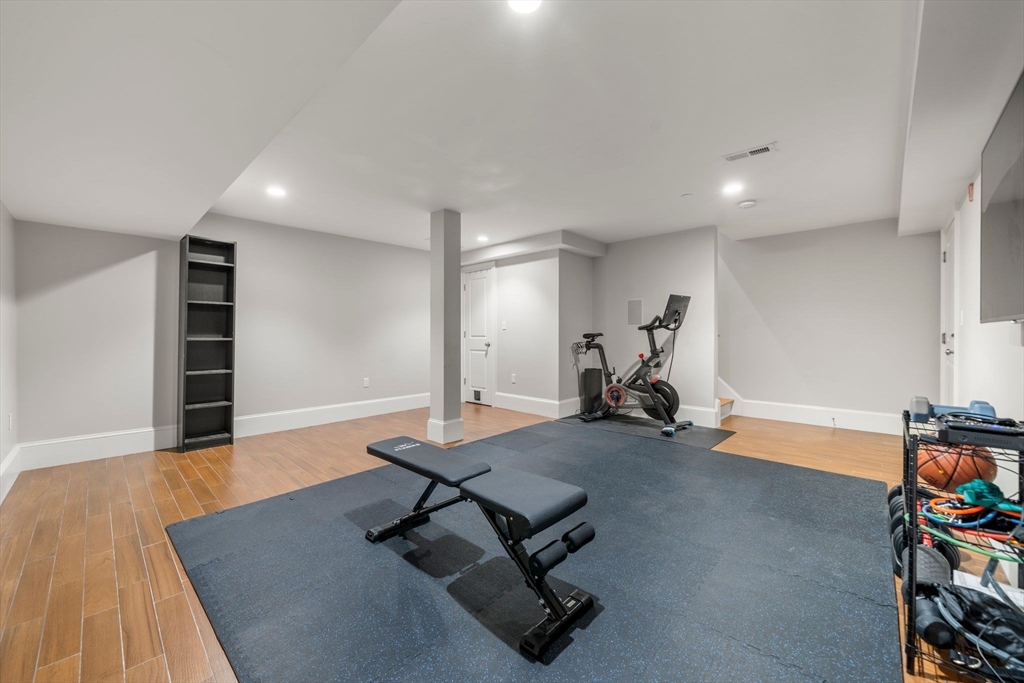 858 East 2nd Street, Unit 2 Boston, MA 02127 - Photo 20 of 24
