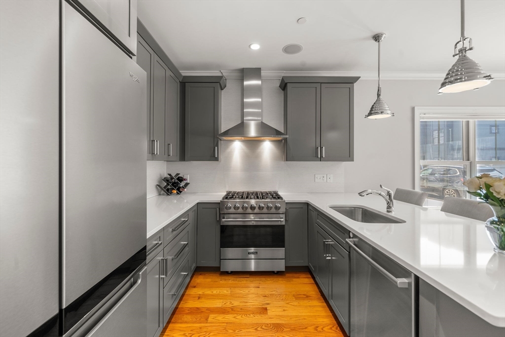 858 East 2nd Street, Unit 2 Boston, MA 02127 - Photo 3 of 24