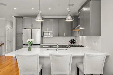 $1,149,000 | 858 East 2nd Street, Unit 2, Boston, MA 02127