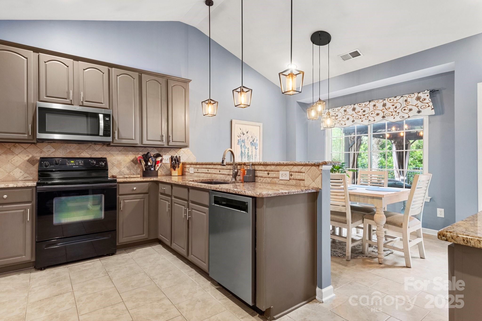 3820 Leela Palace Way Fort Mill, SC 29708 - Photo 17 of 48