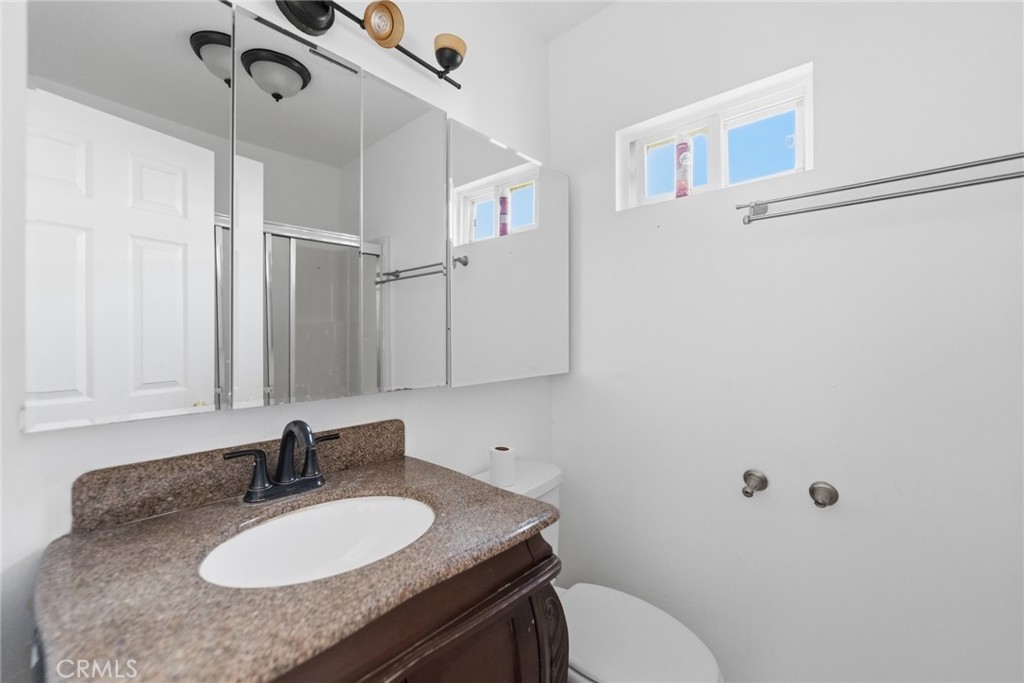 6824 Marcelle Street Paramount, CA 90723 - Photo 18 of 46