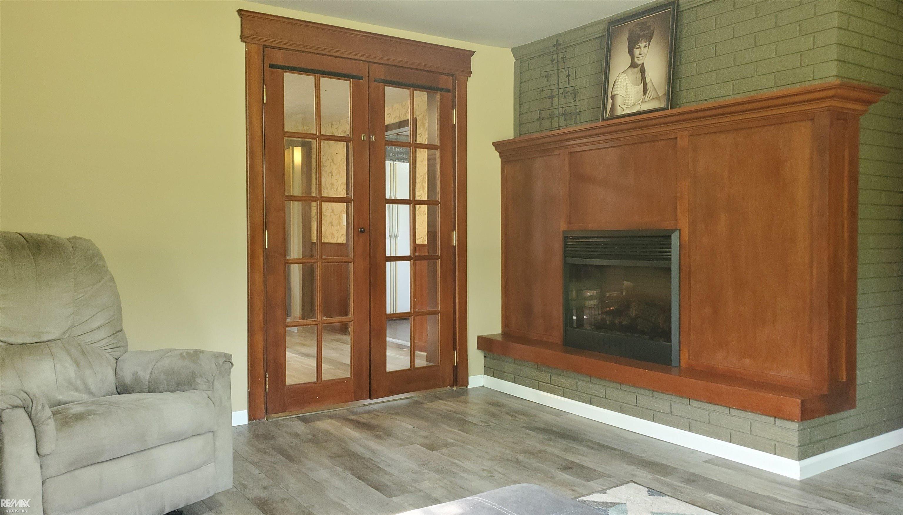 4450 Wall Road Port Huron, MI 48060 - Photo 6 of 45 50091315-5.JPG