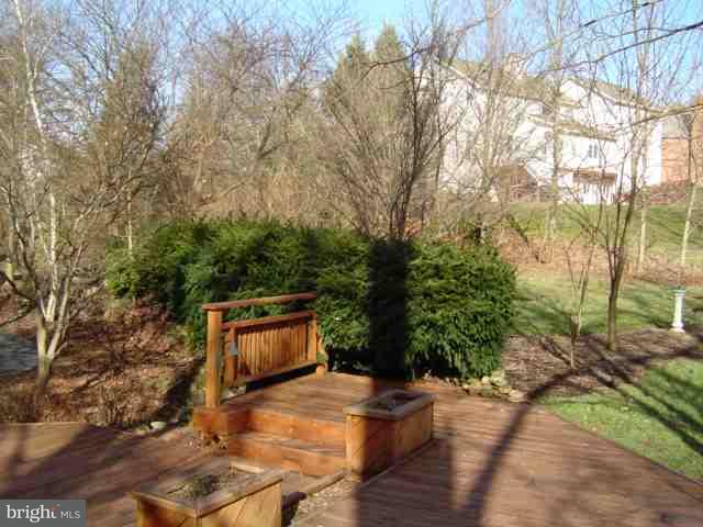 1022 Chippenham Road Mechanicsburg, PA 17050 - Photo 12 of 13