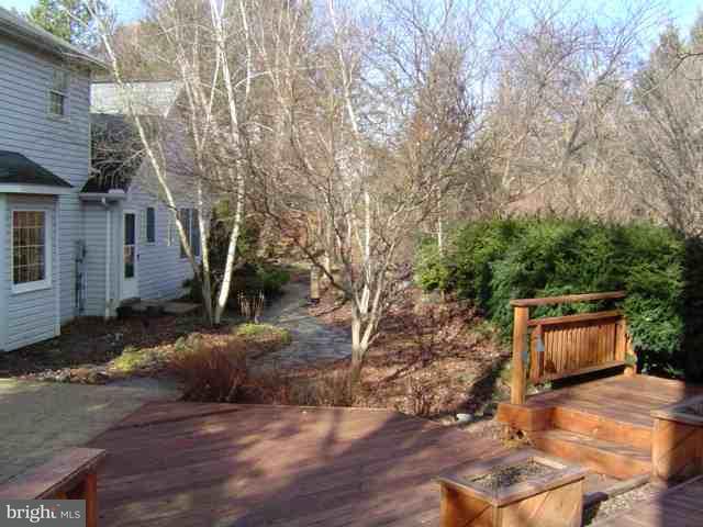 1022 Chippenham Road Mechanicsburg, PA 17050 - Photo 10 of 13