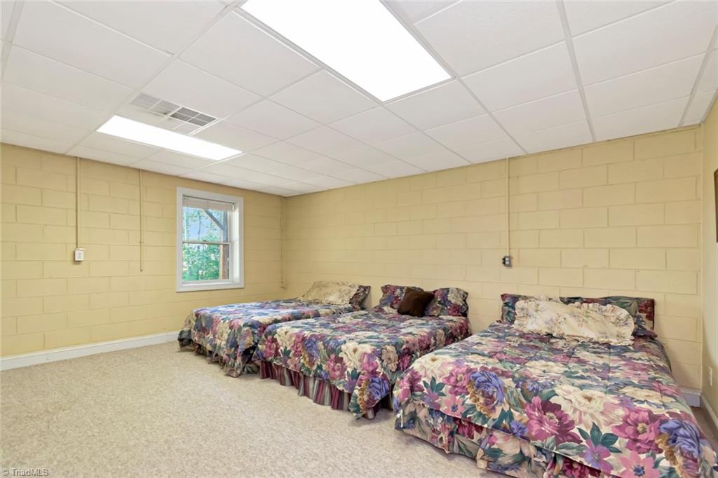 1050 Staghorn Road Purlear, NC 28665 - Photo 13 of 22 Gallery Image 13