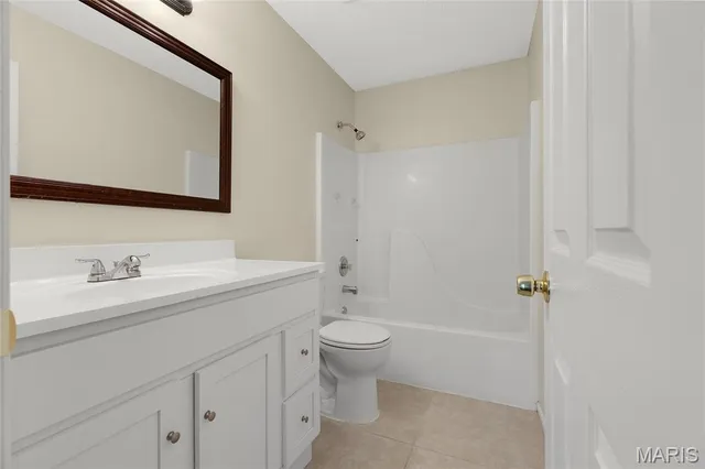 $405,000 | 360 Beckley Place, O'Fallon, MO 63304