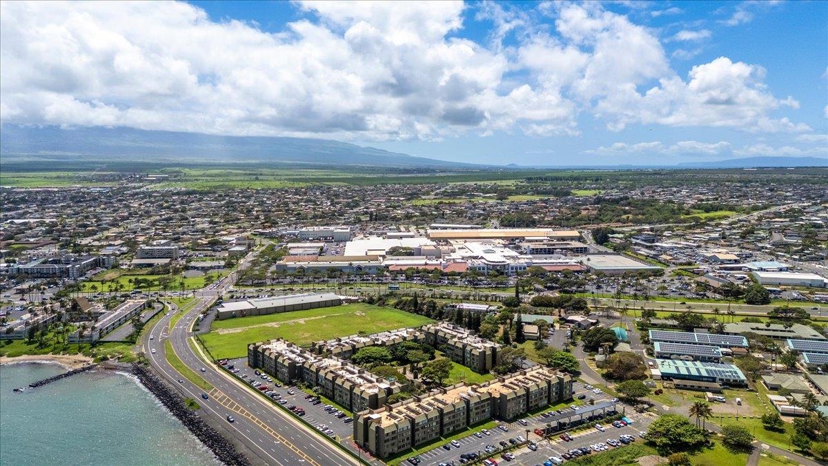 111 Kahului Beach Road, Unit B314 Kahului, HI 96732 - Photo 29 of 32 a view of a city