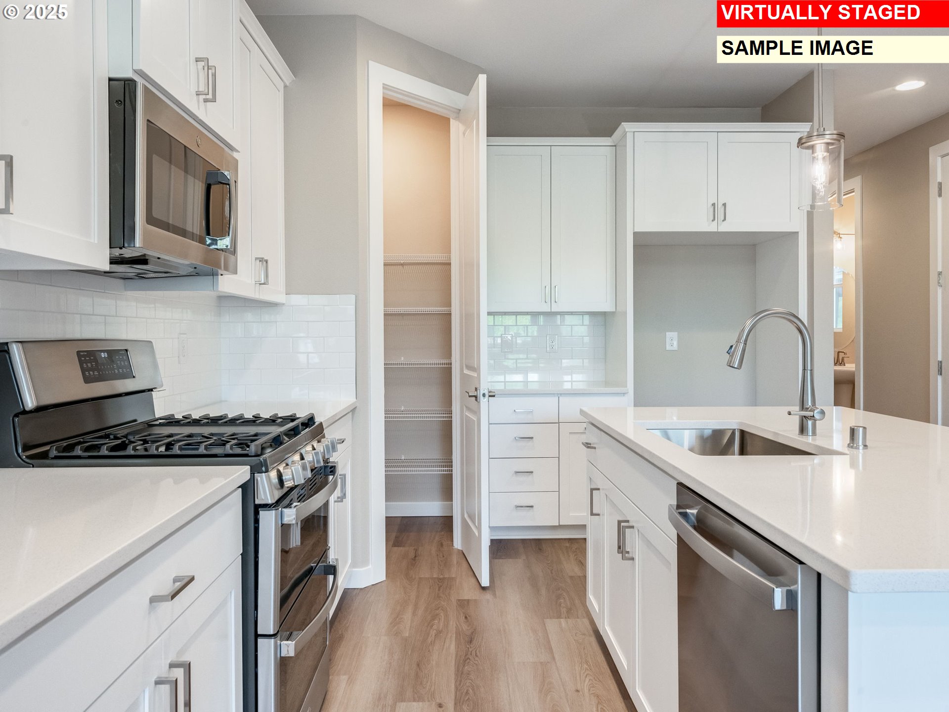 916 Northwest 178th Street Ridgefield, WA 98642 - Photo 14 of 35