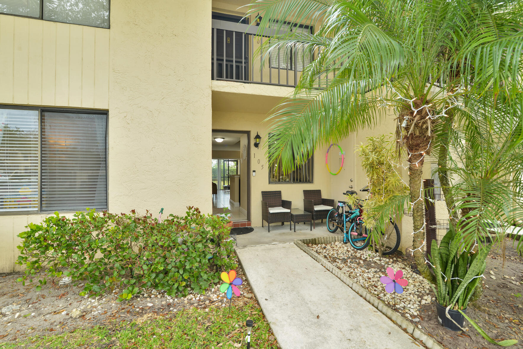 6585 Somerset Drive, Unit 105 Boca Raton, FL 33433 - Photo 2 of 49 ENTRANCE PORCH