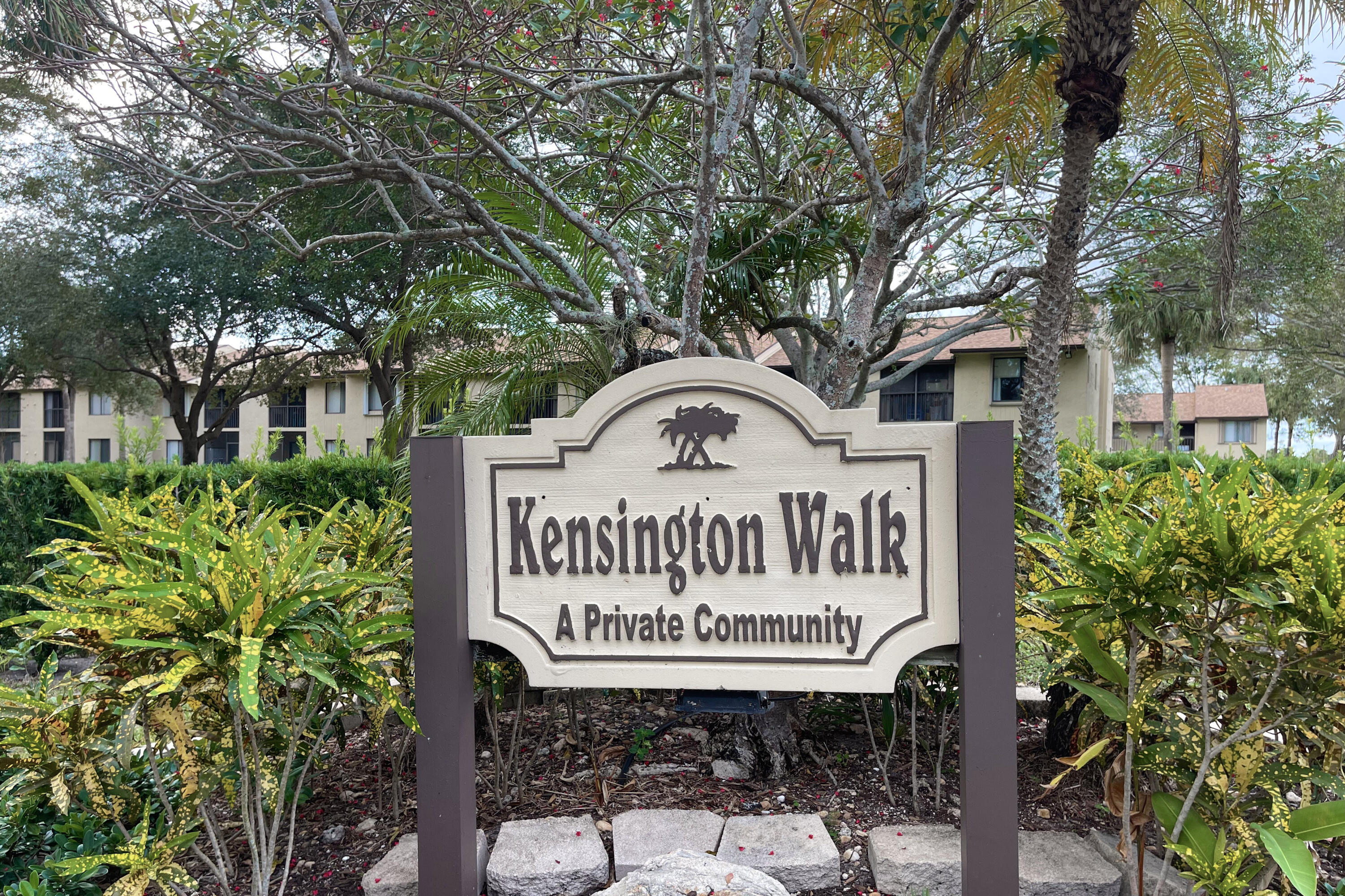 6585 Somerset Drive, Unit 105 Boca Raton, FL 33433 - Photo 25 of 49 @bocaratonstudio