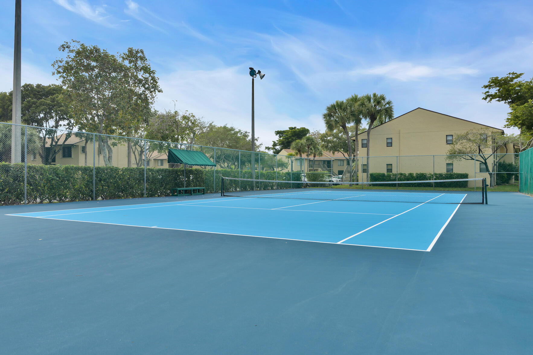 6585 Somerset Drive, Unit 105 Boca Raton, FL 33433 - Photo 30 of 49 TENNIS/PICKLEBALL COURTS