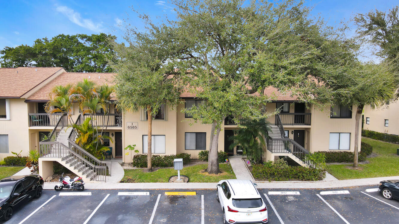 6585 Somerset Drive, Unit 105 Boca Raton, FL 33433 - Photo 41 of 49 FRONT