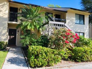 6585 Somerset Drive, Unit 105 Boca Raton, FL 33433 - Photo 43 of 49 VACANT --FRONT DOOR