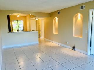 6585 Somerset Drive, Unit 105 Boca Raton, FL 33433 - Photo 44 of 49 VACANT --LIVING ROOM
