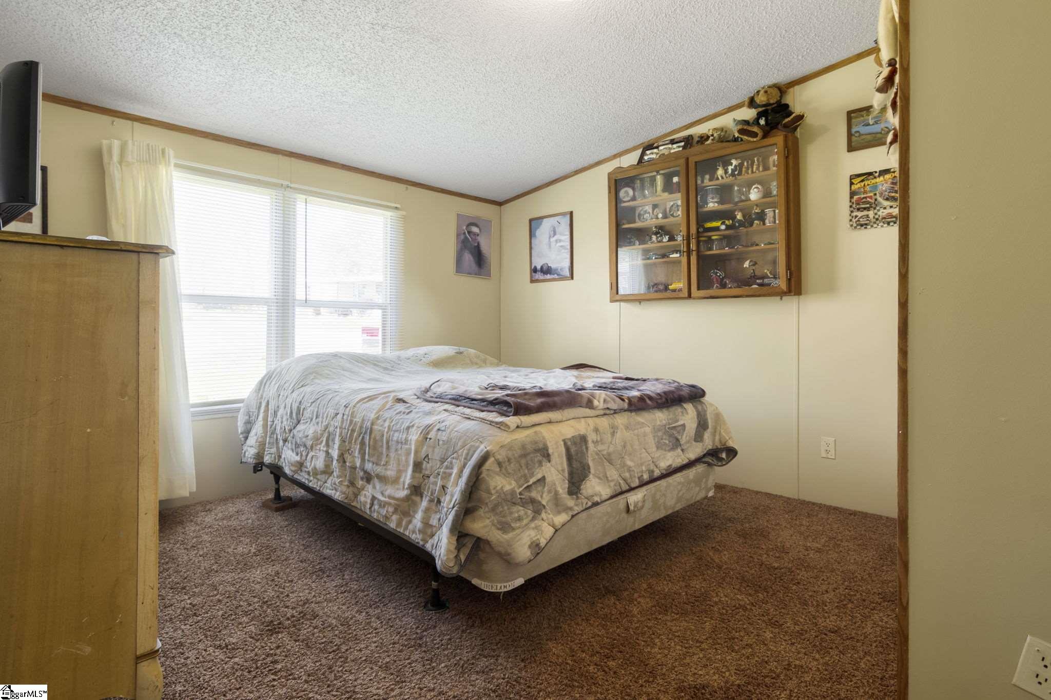 879 North Old Mill Road Easley, SC 29640 - Photo 16 of 25