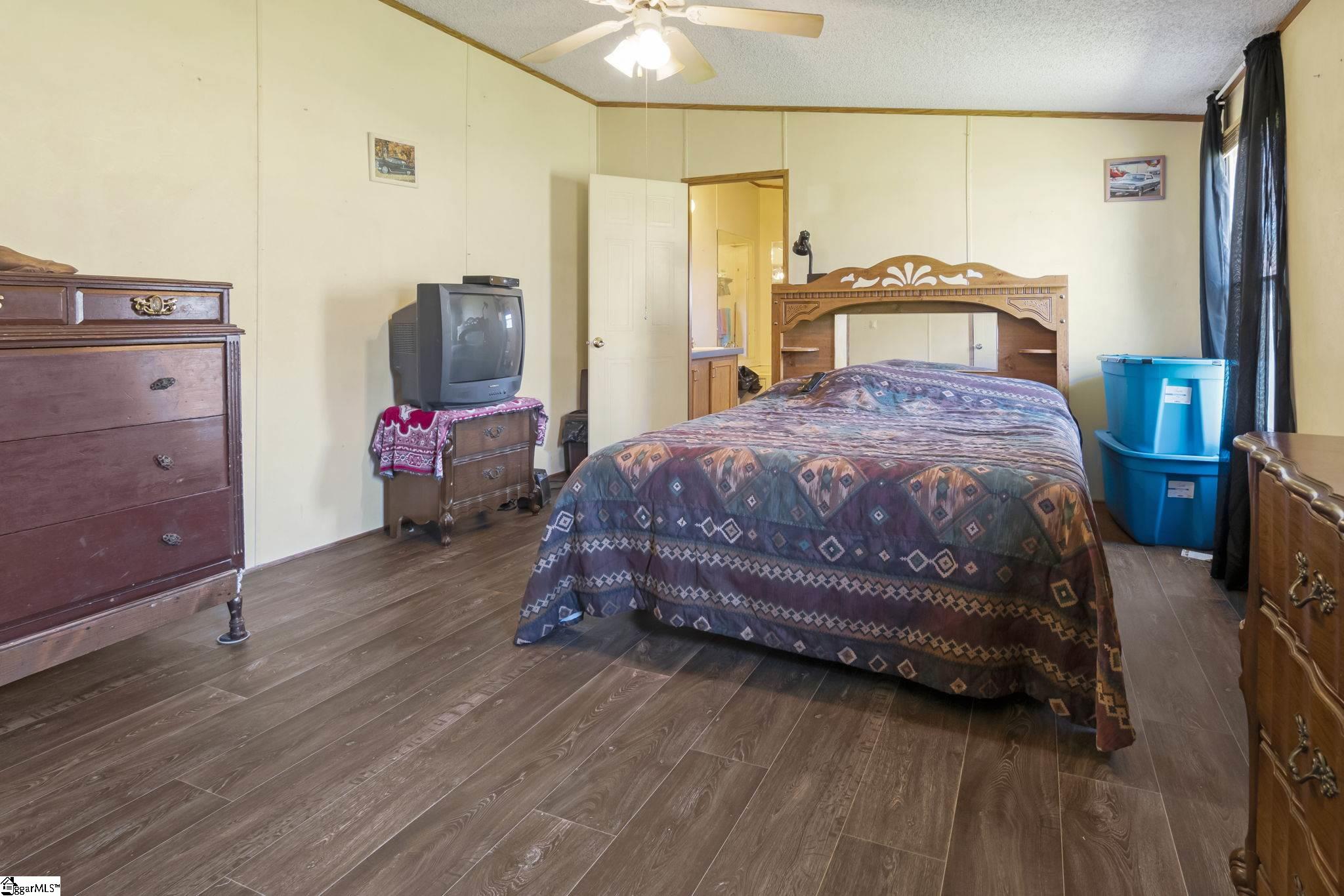 879 North Old Mill Road Easley, SC 29640 - Photo 22 of 25