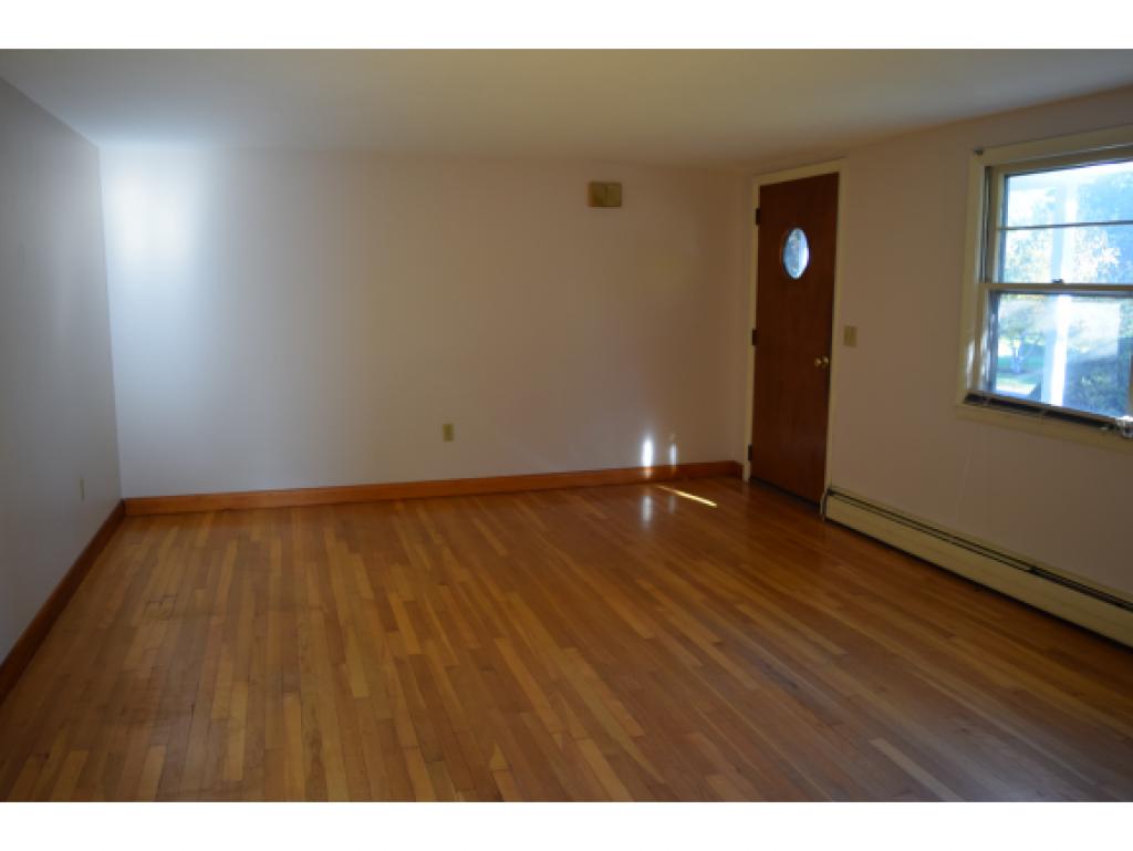 14-16 Redington Road Concord, NH 03301 - Photo 3 of 12 Gallery Image 3