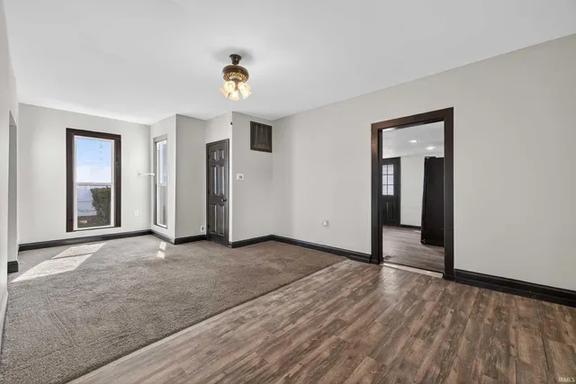 $100,000 | 213 North 8th Street, Mitchell, IN 47446