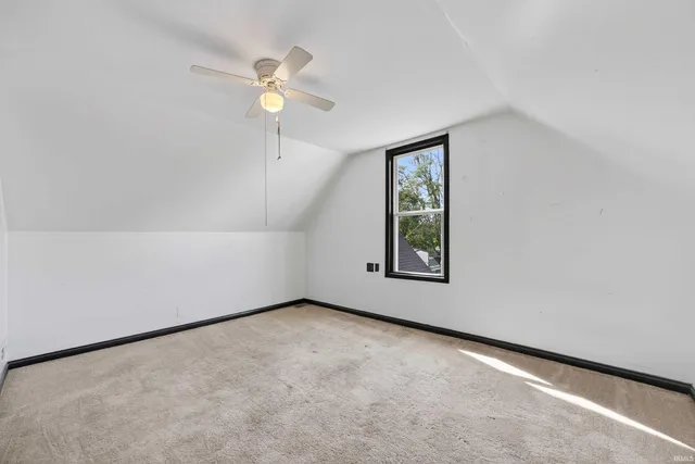 $100,000 | 213 North 8th Street, Mitchell, IN 47446