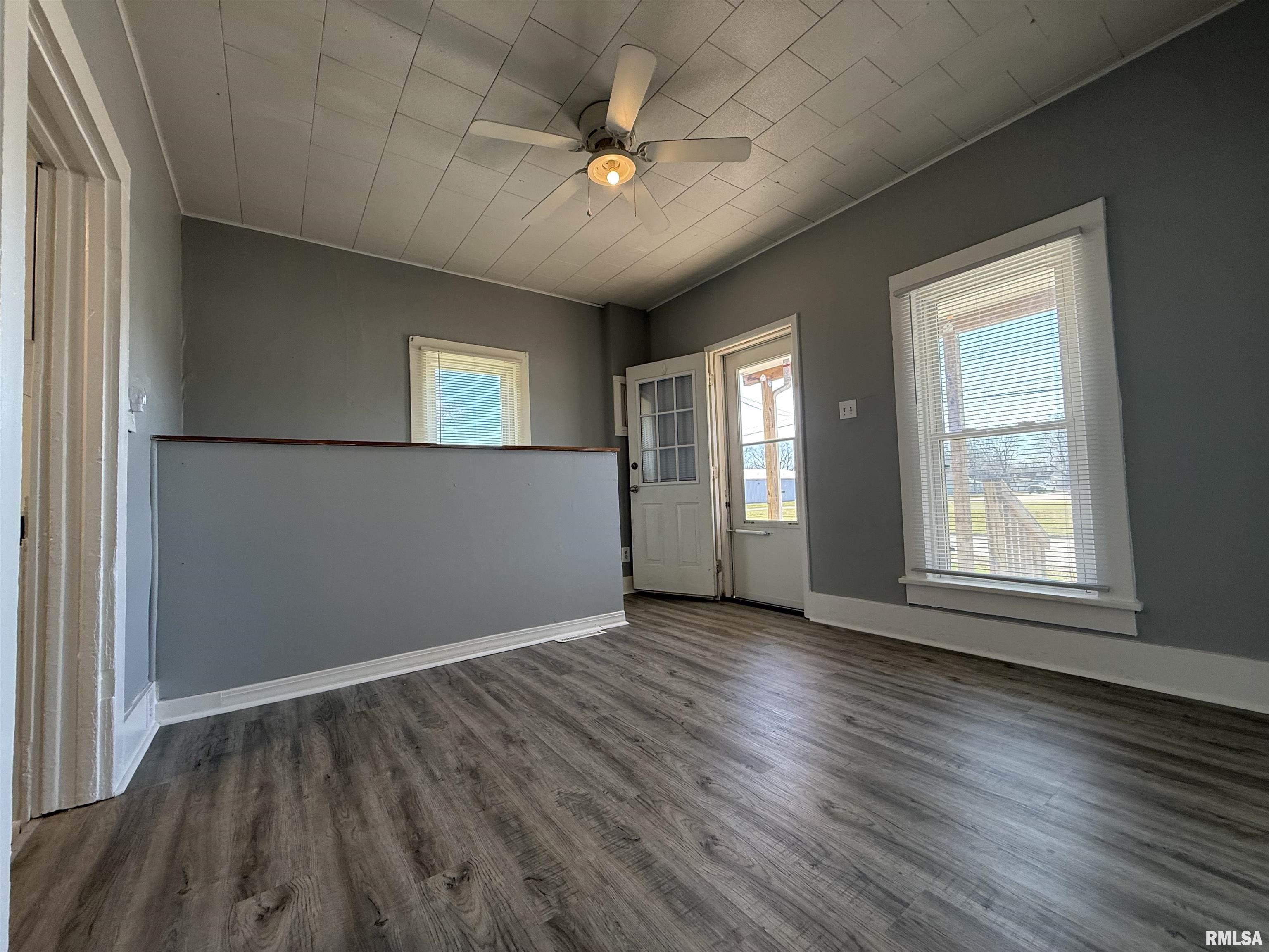 902 East Pierce Street Macomb, IL 61455 - Photo 4 of 21