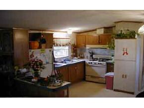 175 Leavitt Road, Unit 4 Pittsfield, NH 03263 - Photo 5 of 5 Gallery Image 5