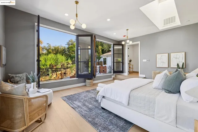 $2,195,000 | 3643 Brook Street, Lafayette, CA 94549