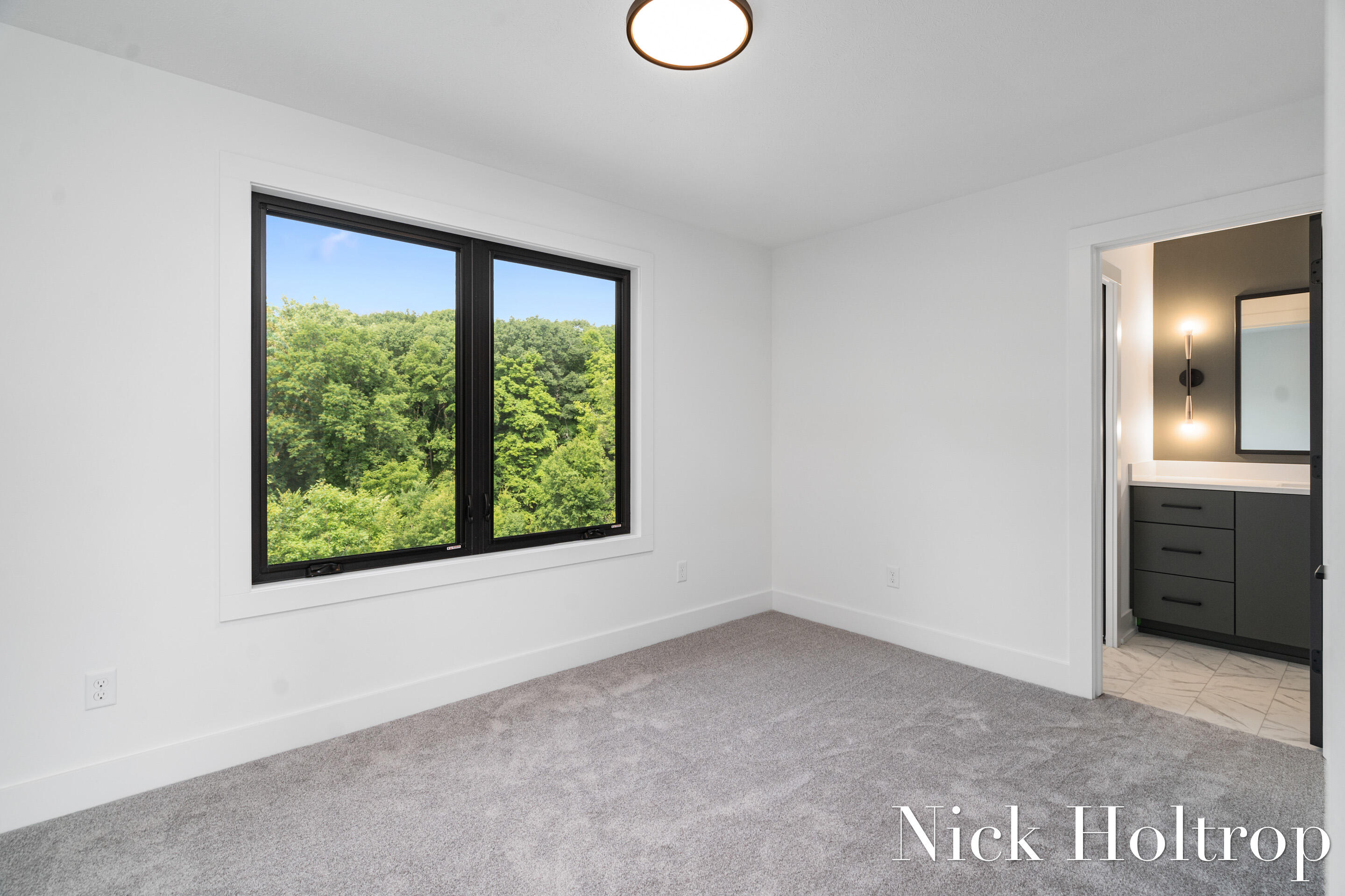259 Jason Ridge Court Southwest Grand Rapids, MI 49534 - Photo 23 of 38 DSC06617