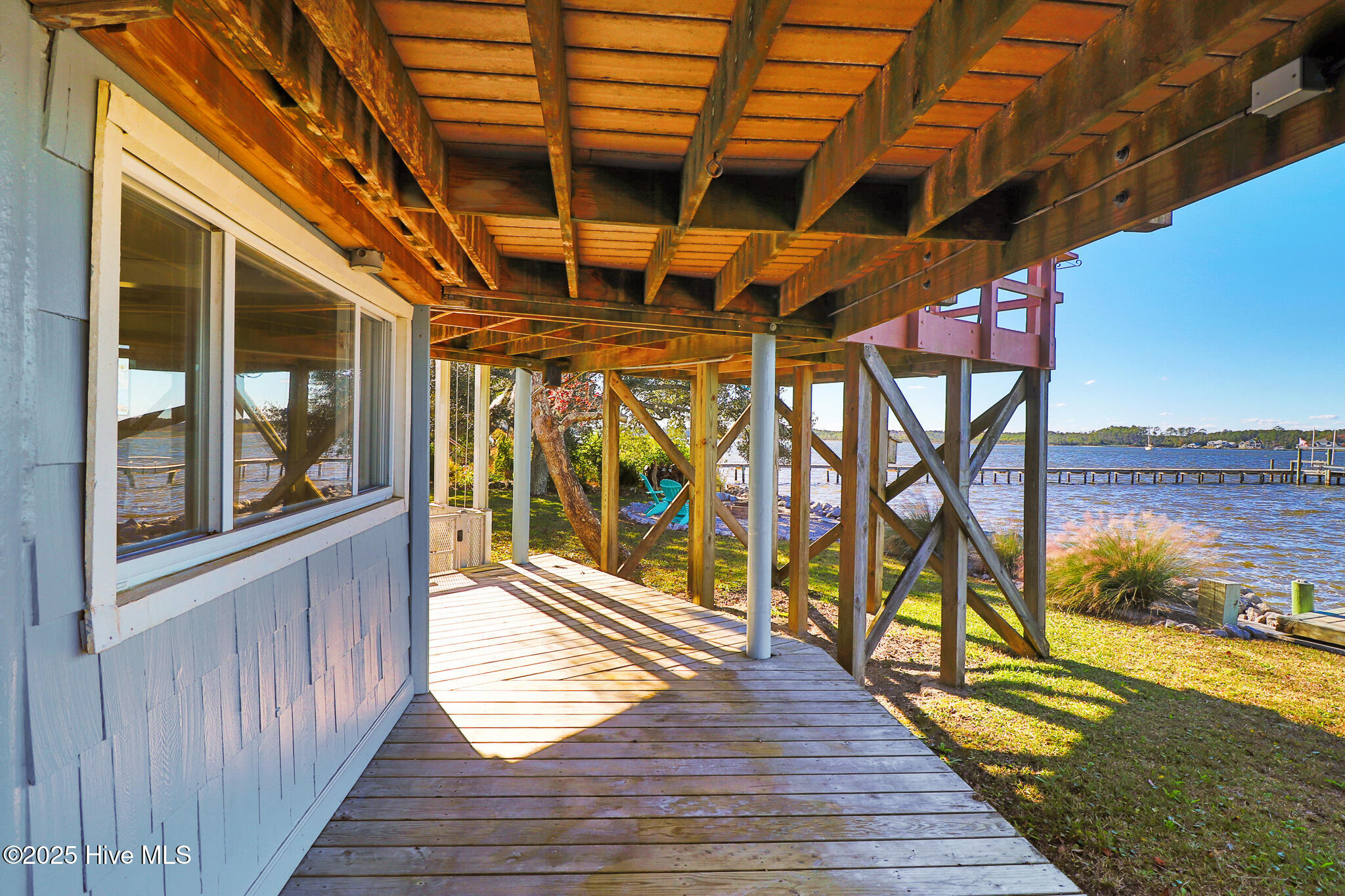 221 Creek Road Beaufort, NC 28516 - Photo 52 of 77 First floor deck