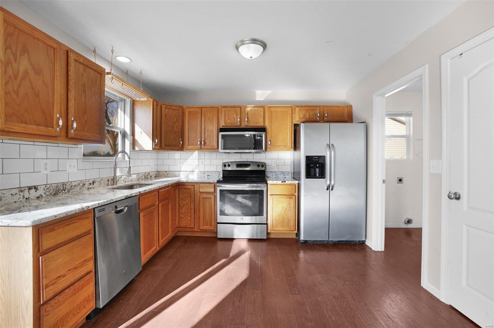 117 Hickory Trails Drive Wright City, MO 63390 - Photo 11 of 34