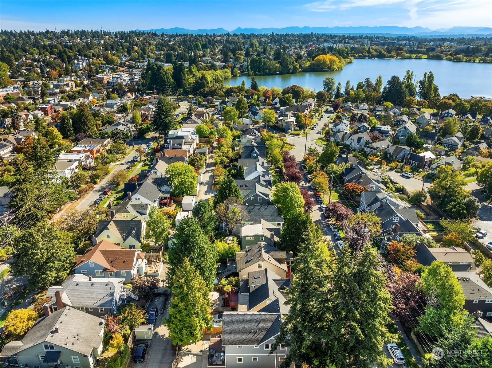 1112 North 76th Street Seattle, WA 98103 - Photo 33 of 40 an aerial view of multiple house