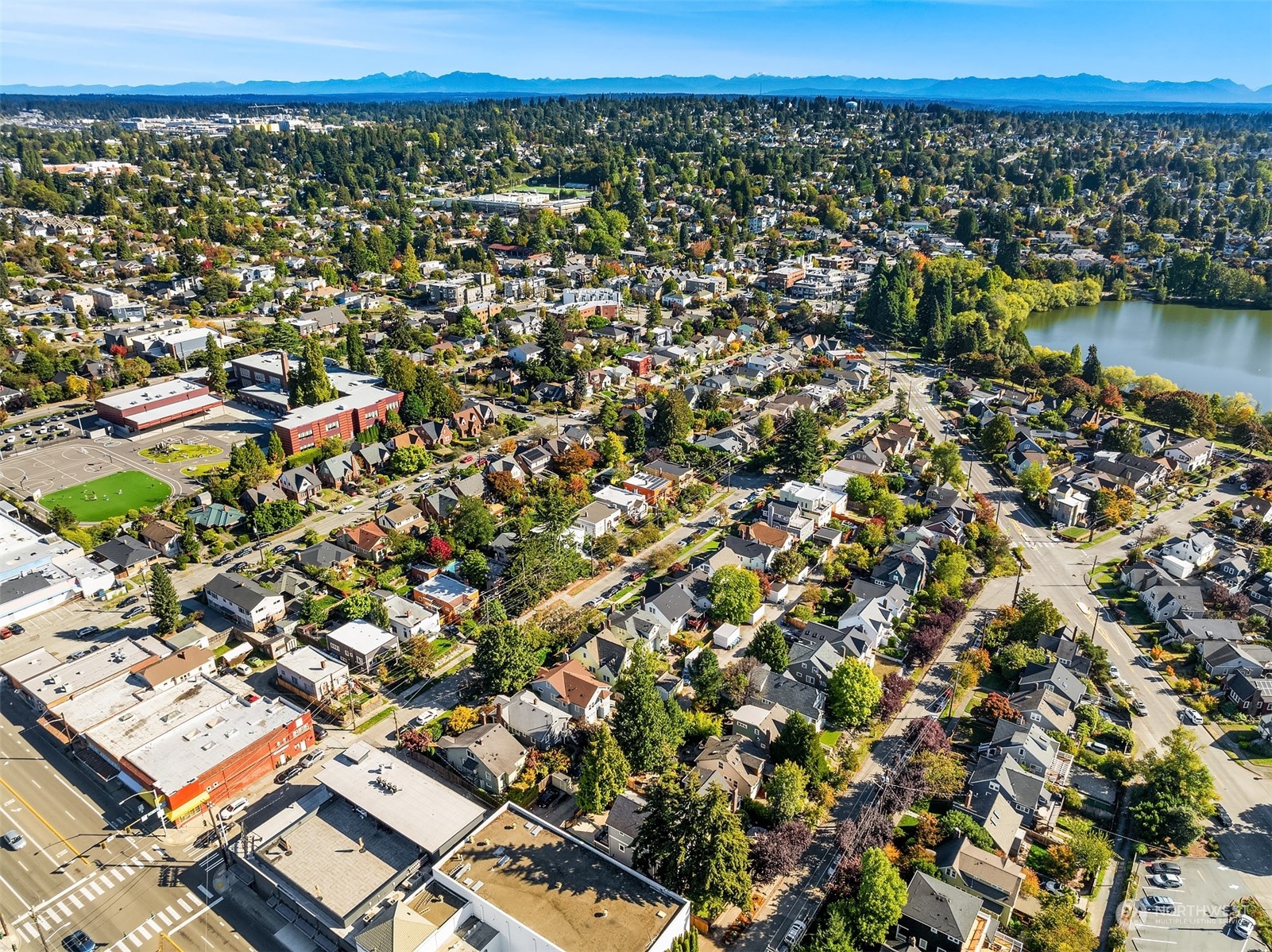 1112 North 76th Street Seattle, WA 98103 - Photo 37 of 40 an aerial view of a city