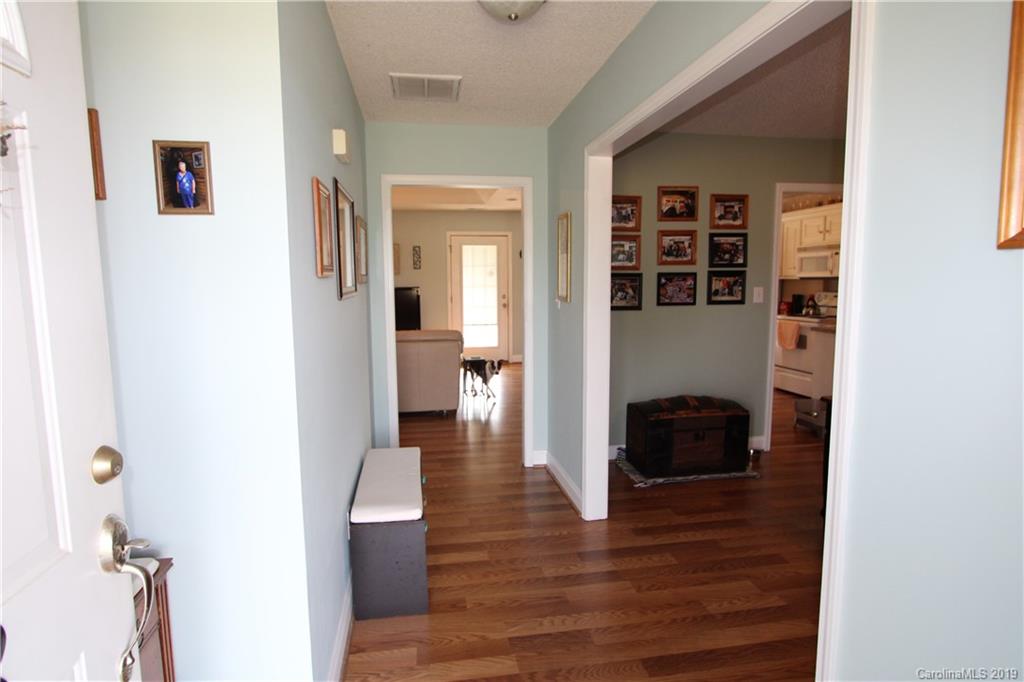 708 Springs Road Dallas, NC 28034 - Photo 11 of 21 Gallery Image 11