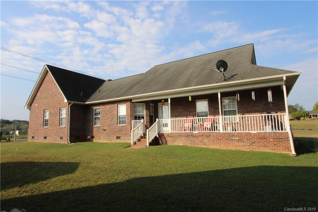708 Springs Road Dallas, NC 28034 - Photo 6 of 21 Gallery Image 6