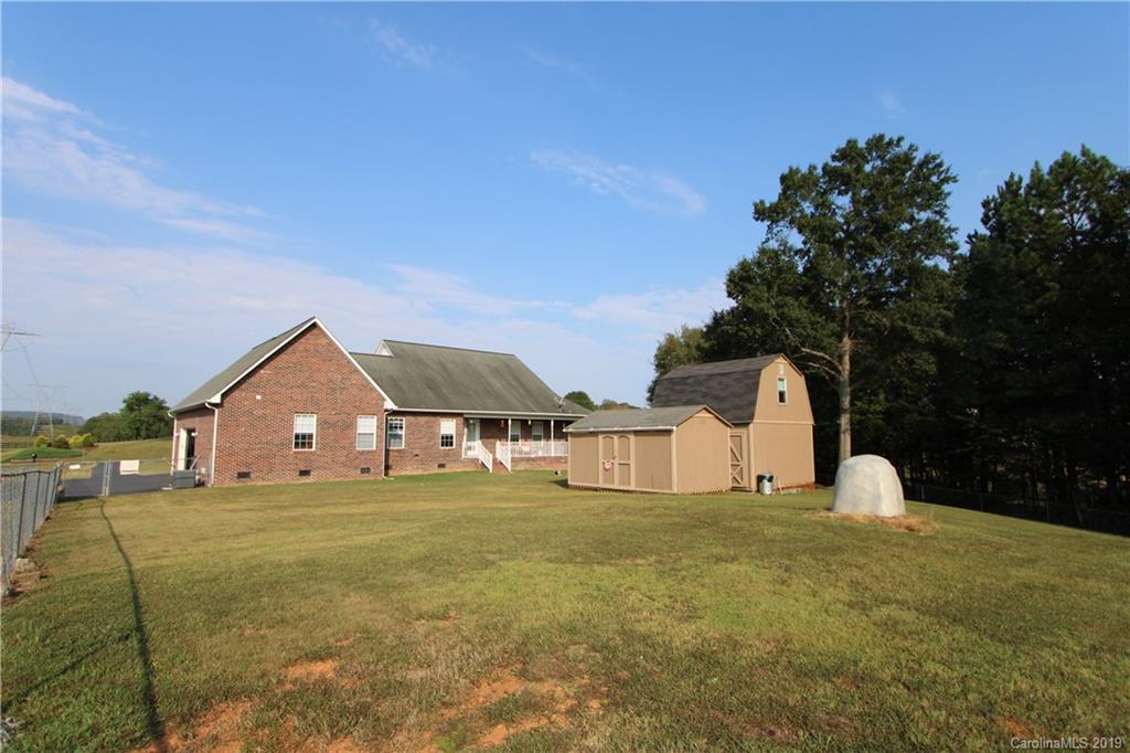 708 Springs Road Dallas, NC 28034 - Photo 7 of 21 Gallery Image 7