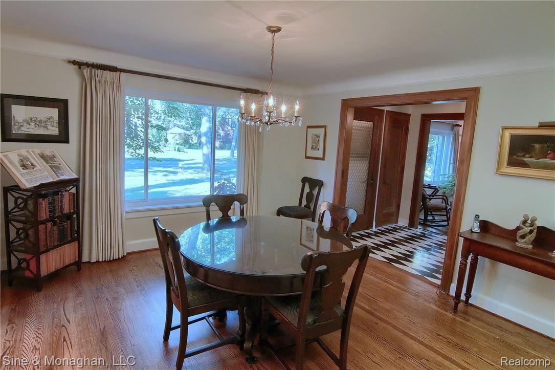 904 Pemberton Road Grosse Pointe, MI 48230 - Photo 12 of 30 Dining_Room.jpg