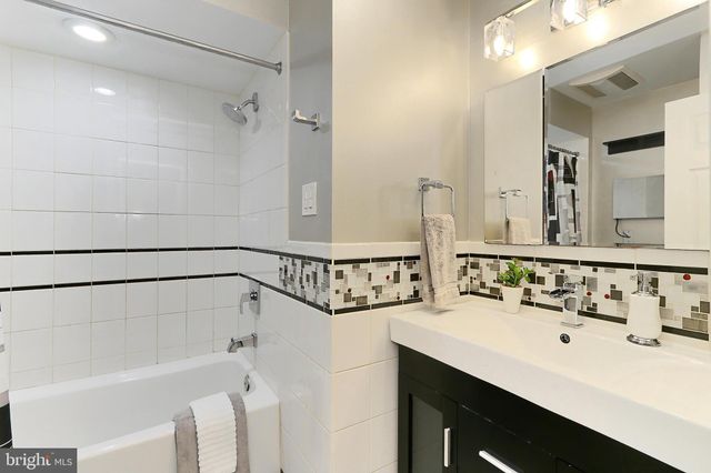 a view of an entryway