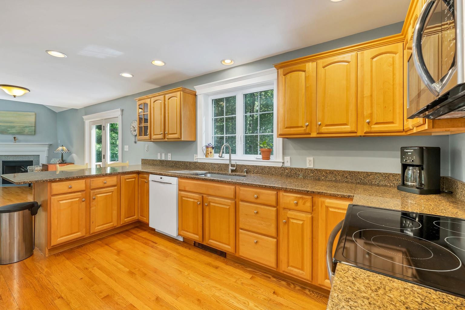 75 Newmarket Road Durham, NH 03824 - Photo 29 of 32