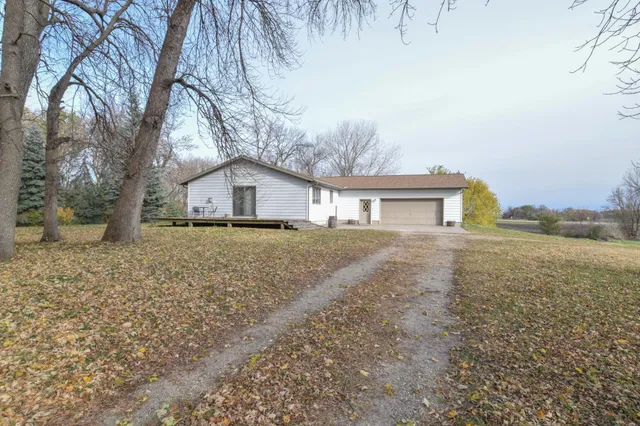 $375,000 | 7612 Plum Avenue, Brownton, MN 55312