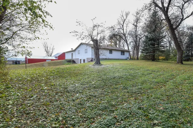 $375,000 | 7612 Plum Avenue, Brownton, MN 55312