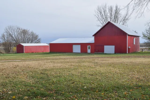 $375,000 | 7612 Plum Avenue, Brownton, MN 55312